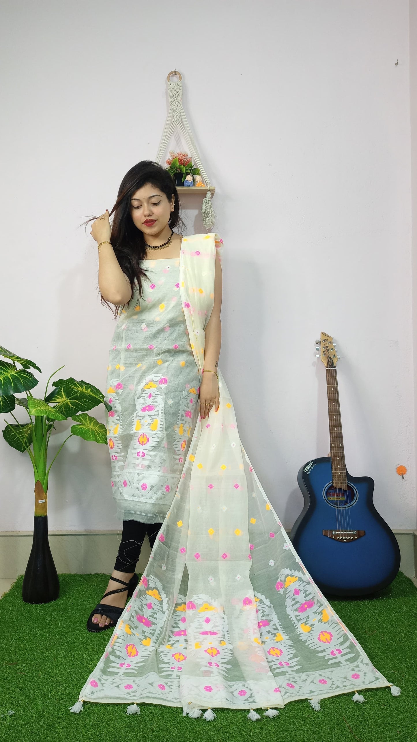 Ivory Elegance – White Jamdani Summer Suit