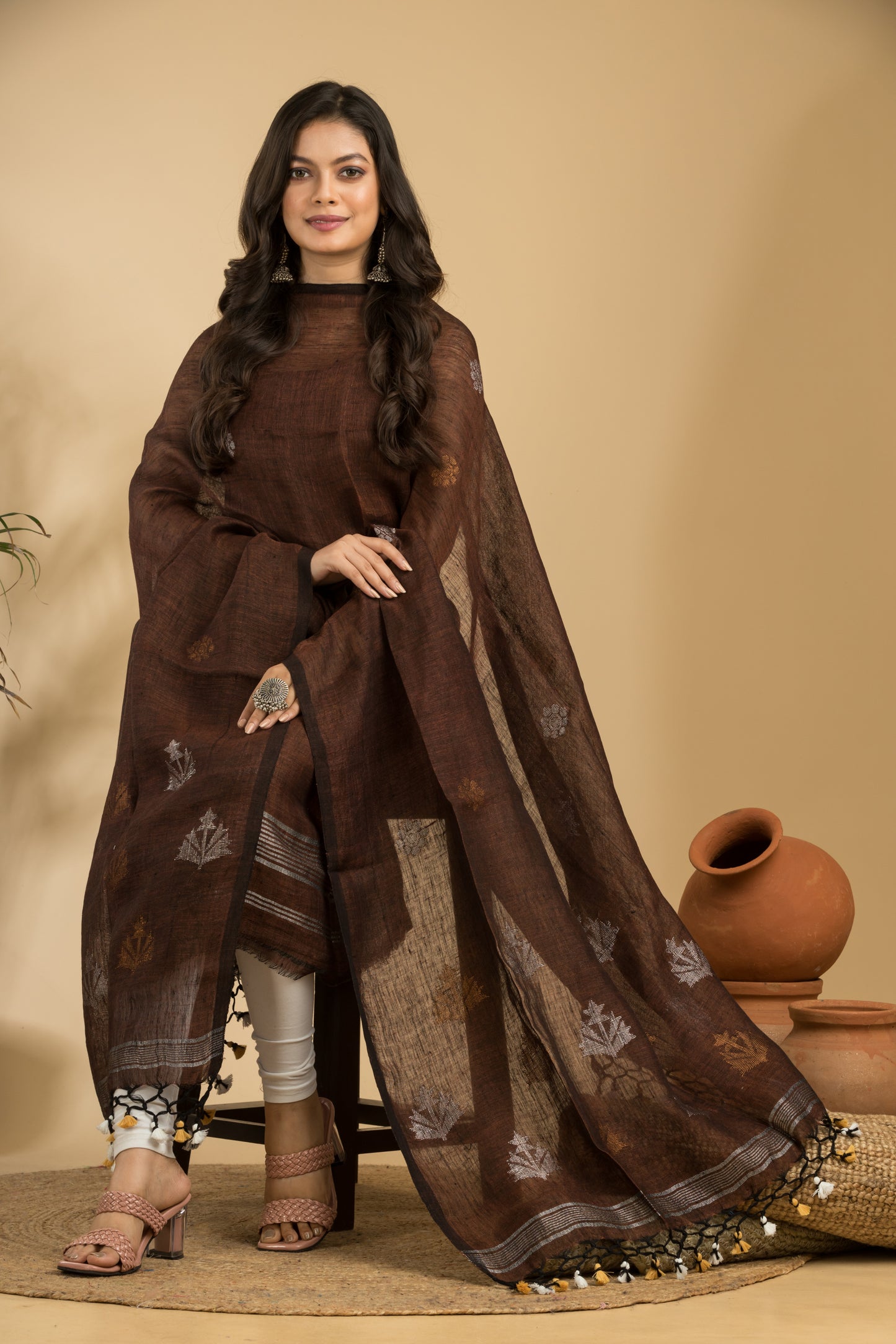 Pure Linen Jamdani Handwoven 2-Piece Suit with Tassel Dupatta